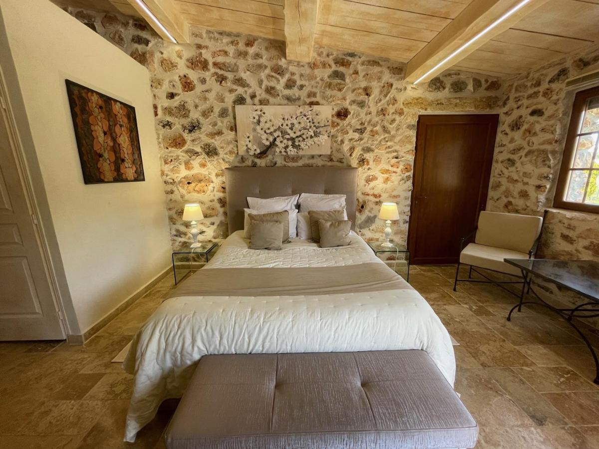 Domaine De Majastre Bed & Breakfast Bauduen Exterior foto