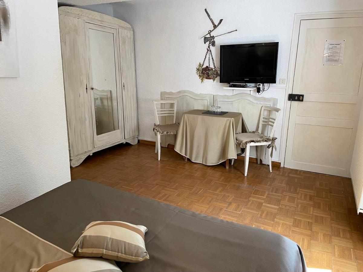 Domaine De Majastre Bed & Breakfast Bauduen Exterior foto